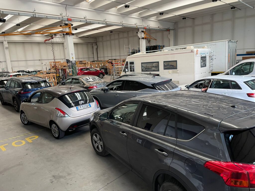 Vetrocar emergency response to bad weather conditions